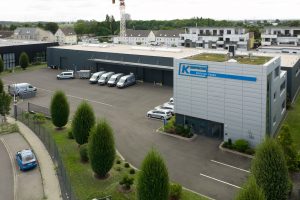 Businessfotos Düsseldorf 4 Luftaufnahme des Firmengeländes der Kerpsche Service GmbH in Köln-Hürth mit Fahrzeugflotte